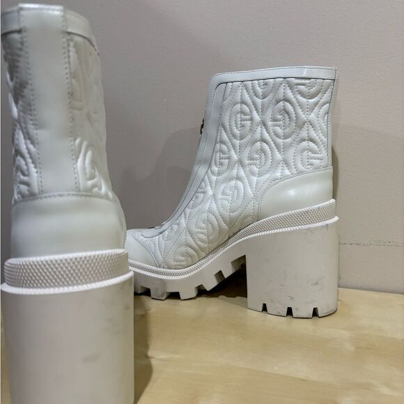 Gucci Trip Zip Front Ankle Boots White Rhombus GG Quilted Block Heel - Picture 8 of 10
